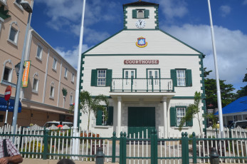 Courthouse-St-Maarten-2011