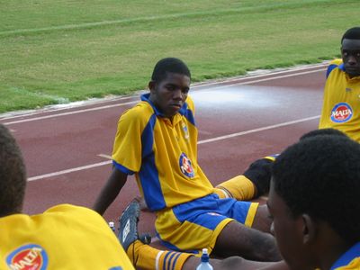 fh-roots-103-0345_IMG[Kerdyn Football Fatima 2002].jpg